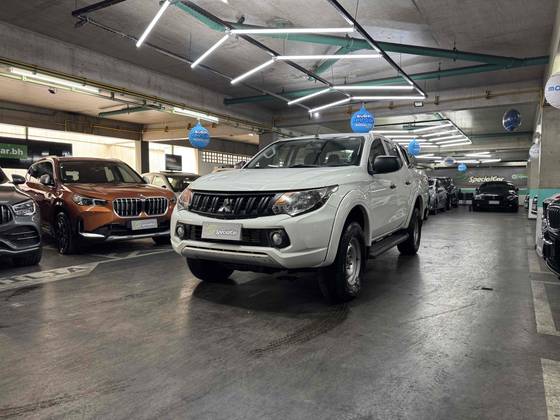 MITSUBISHI L200 TRITON 2.4 16V TURBO DIESEL GL CD 4X4 MANUAL